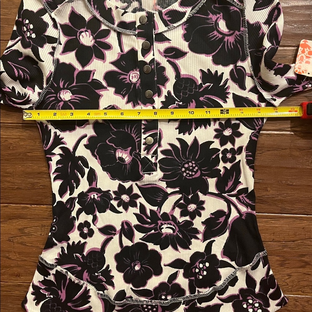 FP Movement by Free People Rally Printed Layer in Garden Floral Lilac Size M - Picture 9 of 10